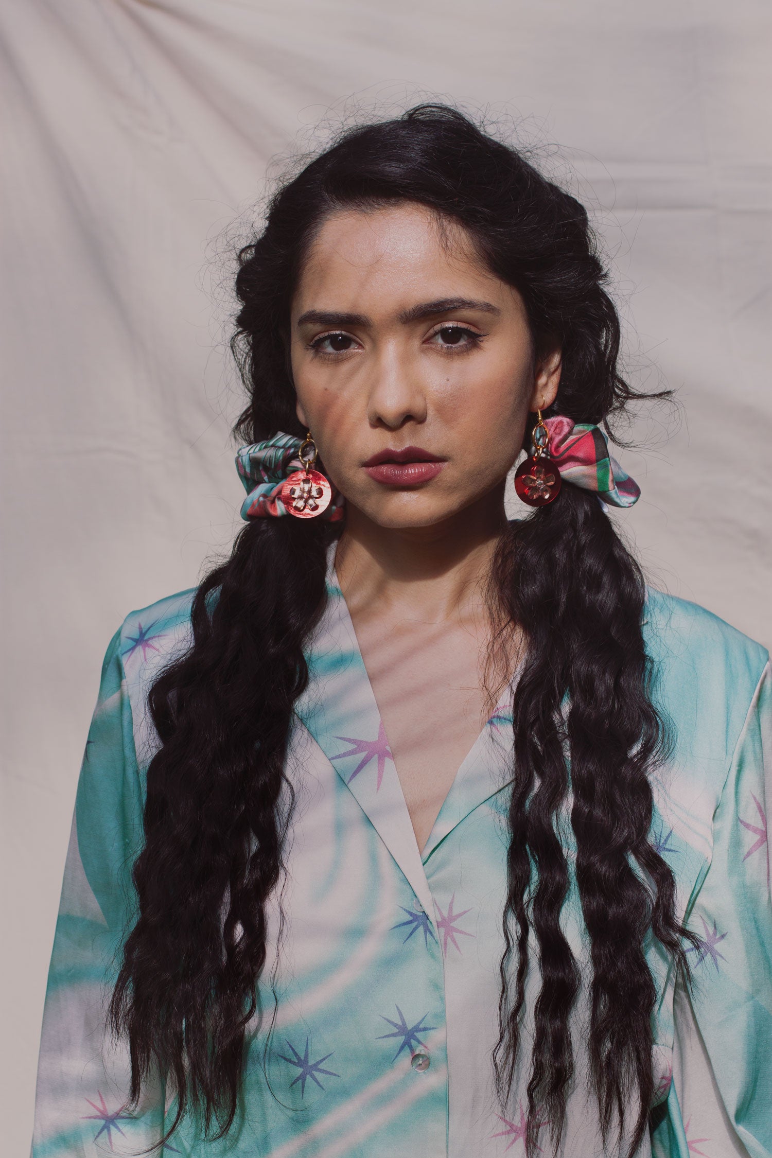 Scrunchie - love print silk